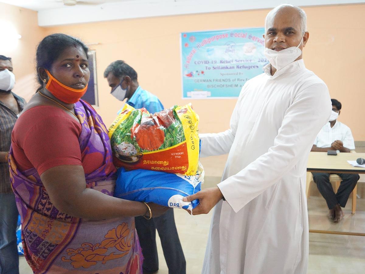 COVID-19-relief-aid-to-the-Tamil-people-of-Sri-Lanka-9